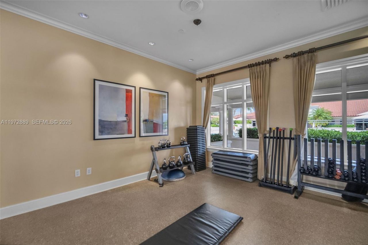 20000 E Country Club Dr, Unit 714, Aventura, FL 33180 Photo