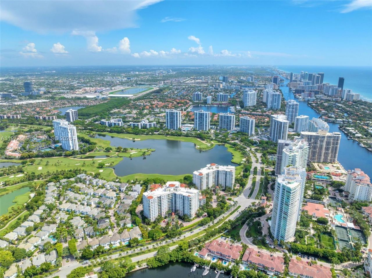 20000 E Country Club Dr, Unit 714, Aventura, FL 33180 Photo