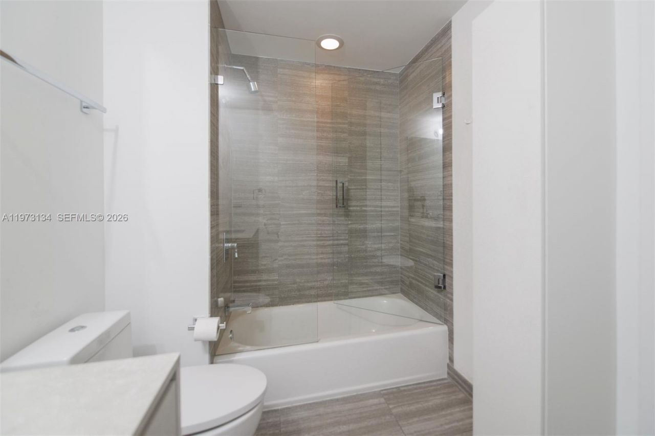 1010 Brickell Ave, Unit 3010, Miami, FL 33131 Photo