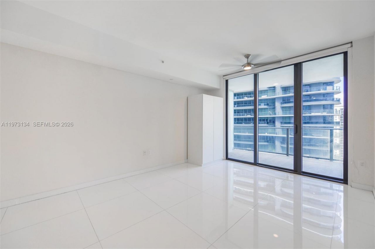 1010 Brickell Ave, Unit 3010, Miami, FL 33131 Photo
