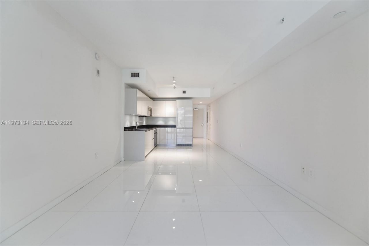 1010 Brickell Ave, Unit 3010, Miami, FL 33131 Photo