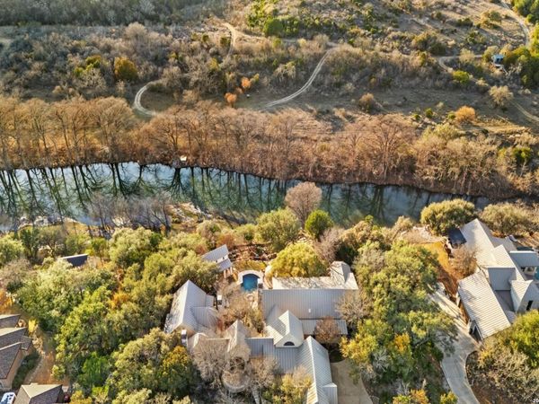 954 Riverforest, New Braunfels, TX 78132