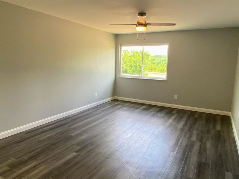 5025 Barrow Avenue, Cincinnati, OH 45209 Photo 2