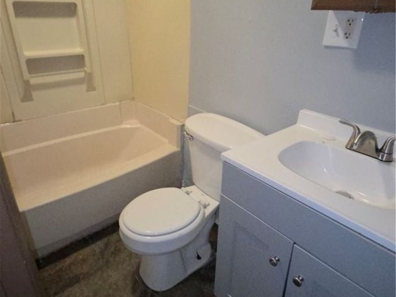 7209 Park Avenue, Cleveland, OH 44105 Photo 15