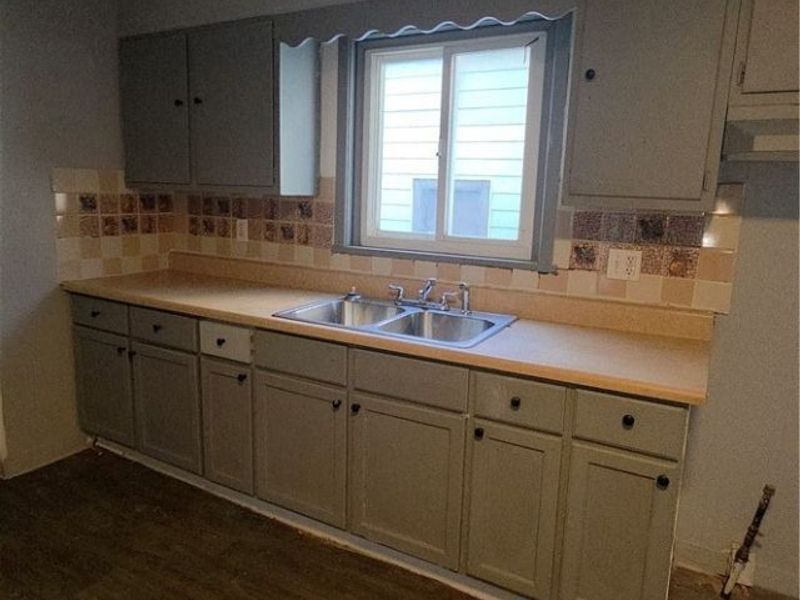 7209 Park Avenue, Cleveland, OH 44105 Photo 4