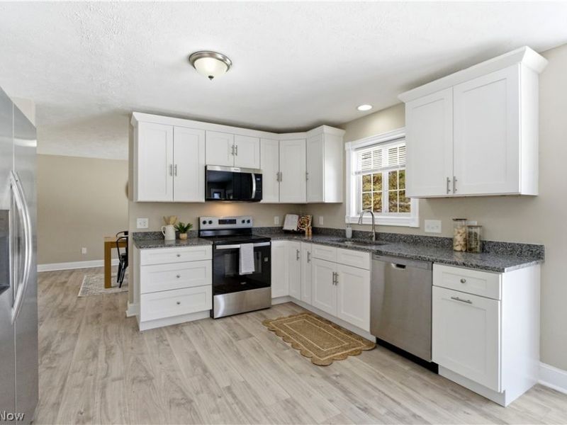 675 Meadowlark Road, Painesville Township, OH 44077 Photo 15