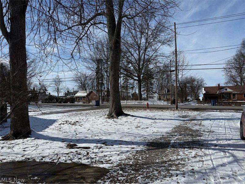 34114 Lake Shore Boulevard, Lakeline, OH 44095 Photo 3