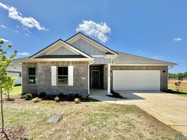 301 Allene Way, Meridianville, AL 35759