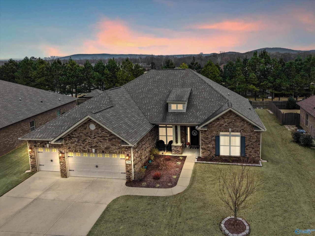 7511 Hadleigh Crest, Owens Cross Roads, AL 35763 Main Photo