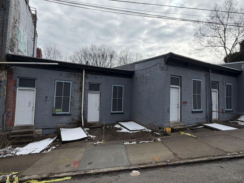 2360 Wilder Avenue, Cincinnati, OH 45204 Photo 2