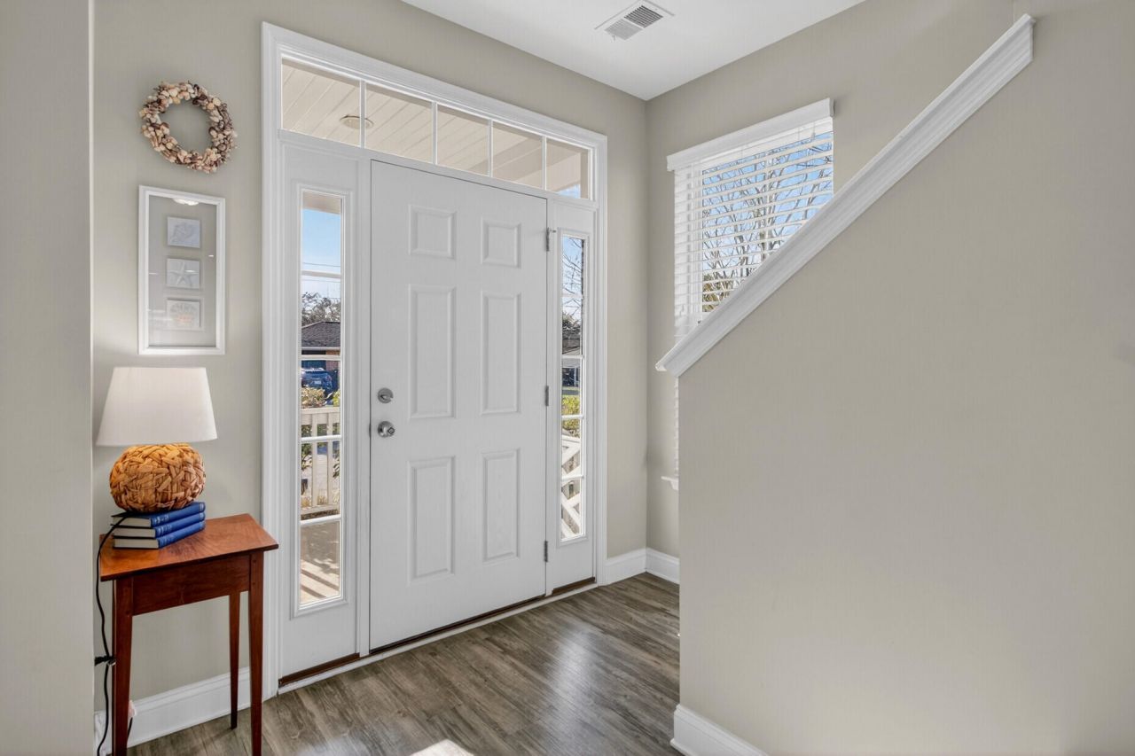 5104 W Dolphin Street Photo 6