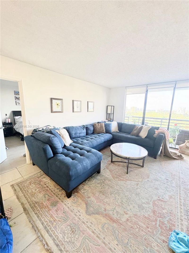 3300 NE 191st St, Unit 1911, Aventura, FL 33180 Photo