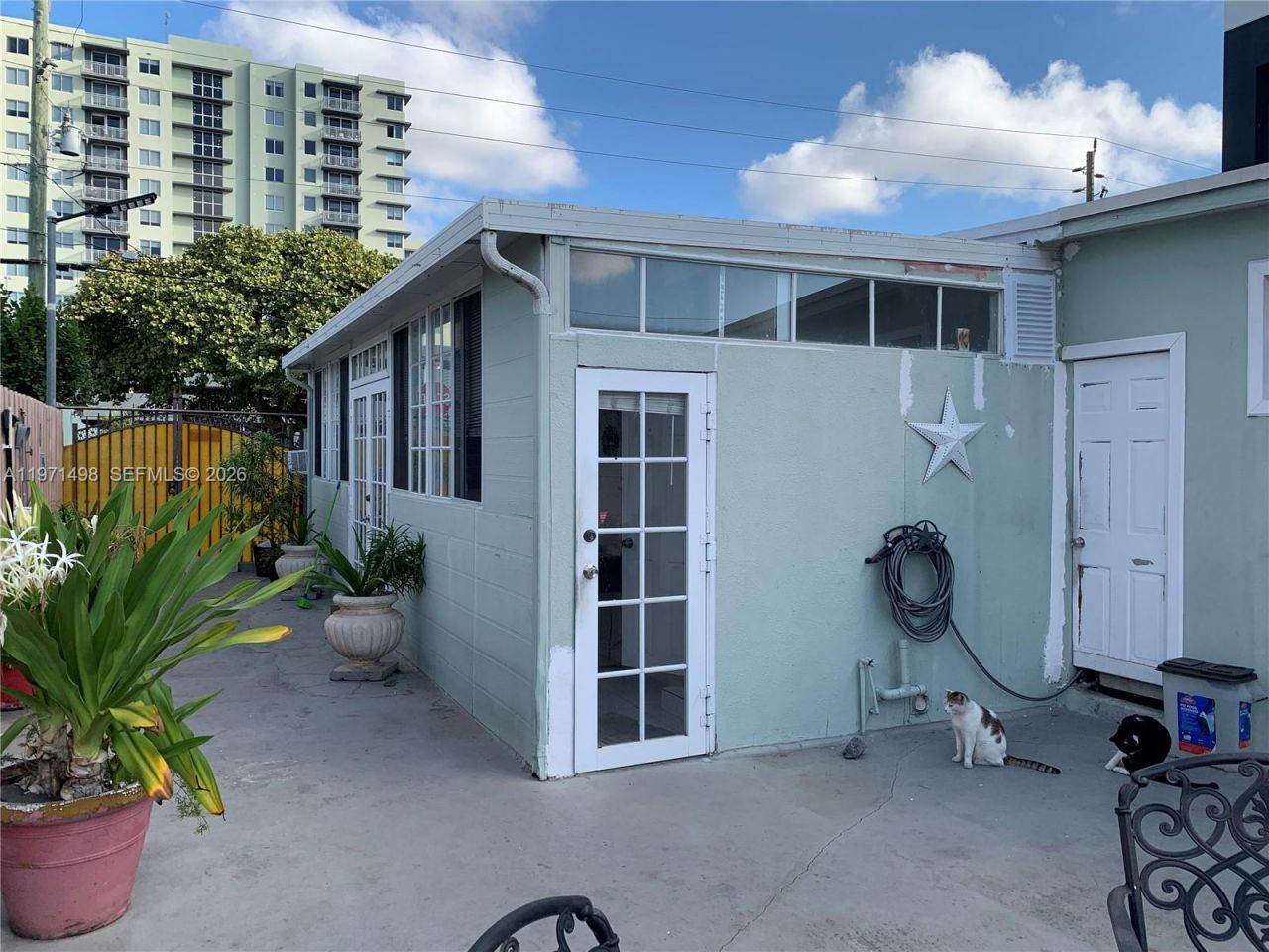 3560 NW 35th St, Miami, FL 33142 Photo