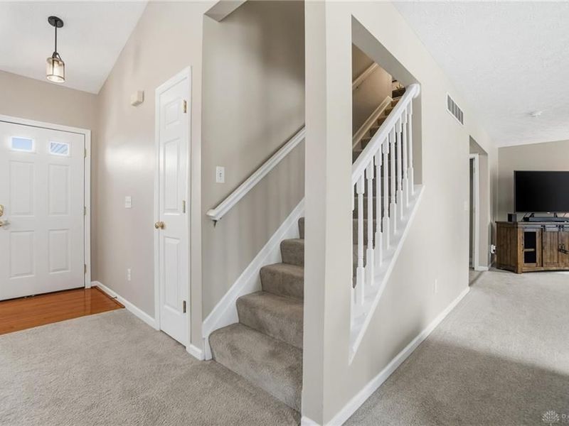 406 Chapelgate Drive, Fairborn, OH 45324 Photo 27