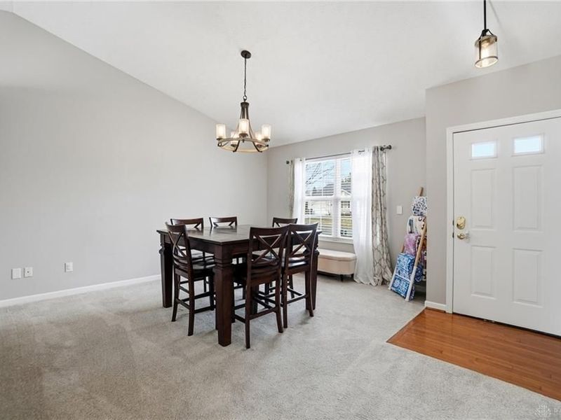 406 Chapelgate Drive, Fairborn, OH 45324 Photo 6