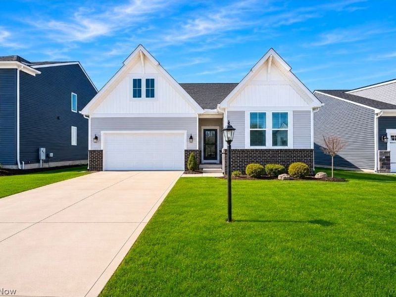 8896 Firethorne Drive, Columbia Station, OH 44028 Photo 1