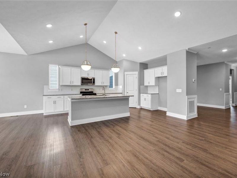 8896 Firethorne Drive, Columbia Station, OH 44028 Photo 9