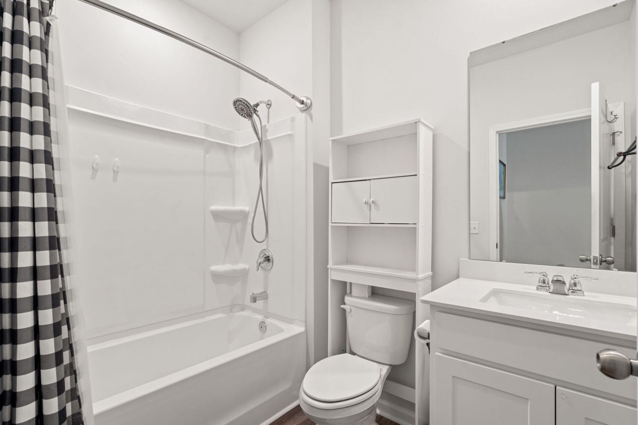 606 Fisher Lane Photo 16