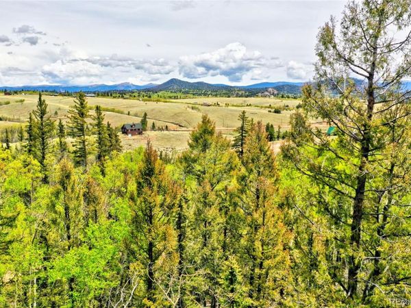 28 Old Squaw Road , Jefferson, CO 80456