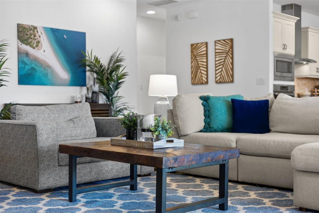 10274 Blossom Trail, Seminole, FL 33772 Photo