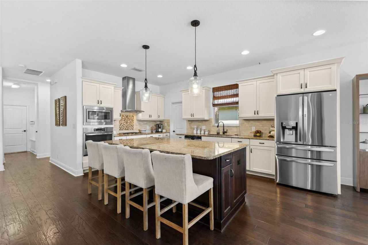 10274 Blossom Trail, Seminole, FL 33772 Photo