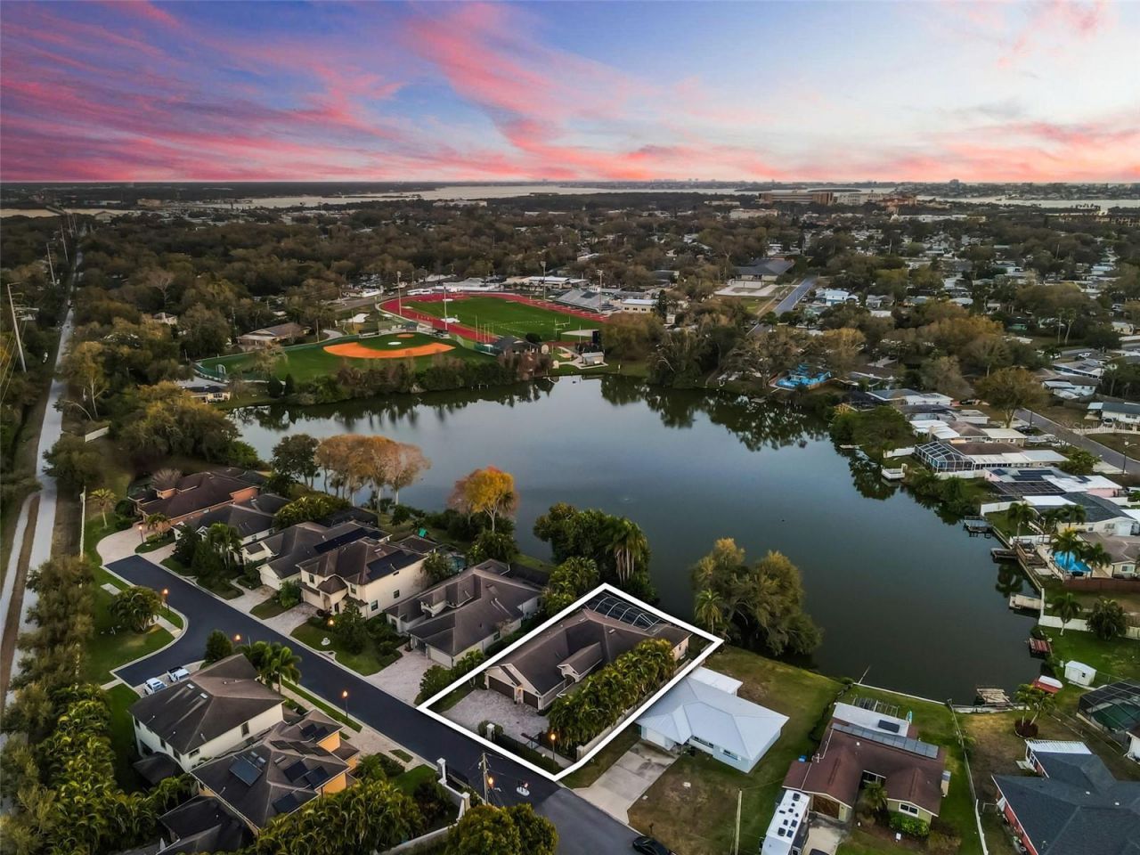 10274 Blossom Trail, Seminole, FL 33772 Photo