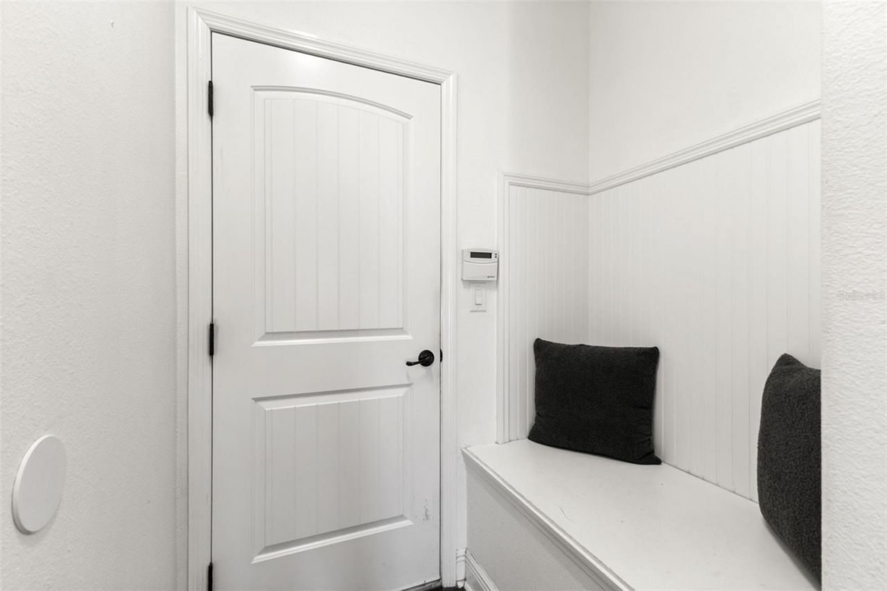 10274 Blossom Trail, Seminole, FL 33772 Photo