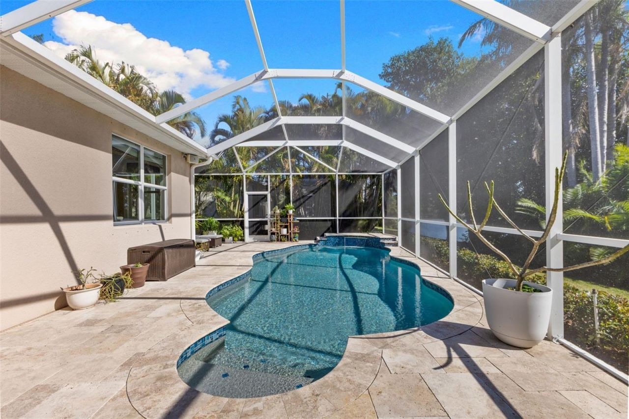 10274 Blossom Trail, Seminole, FL 33772 Photo