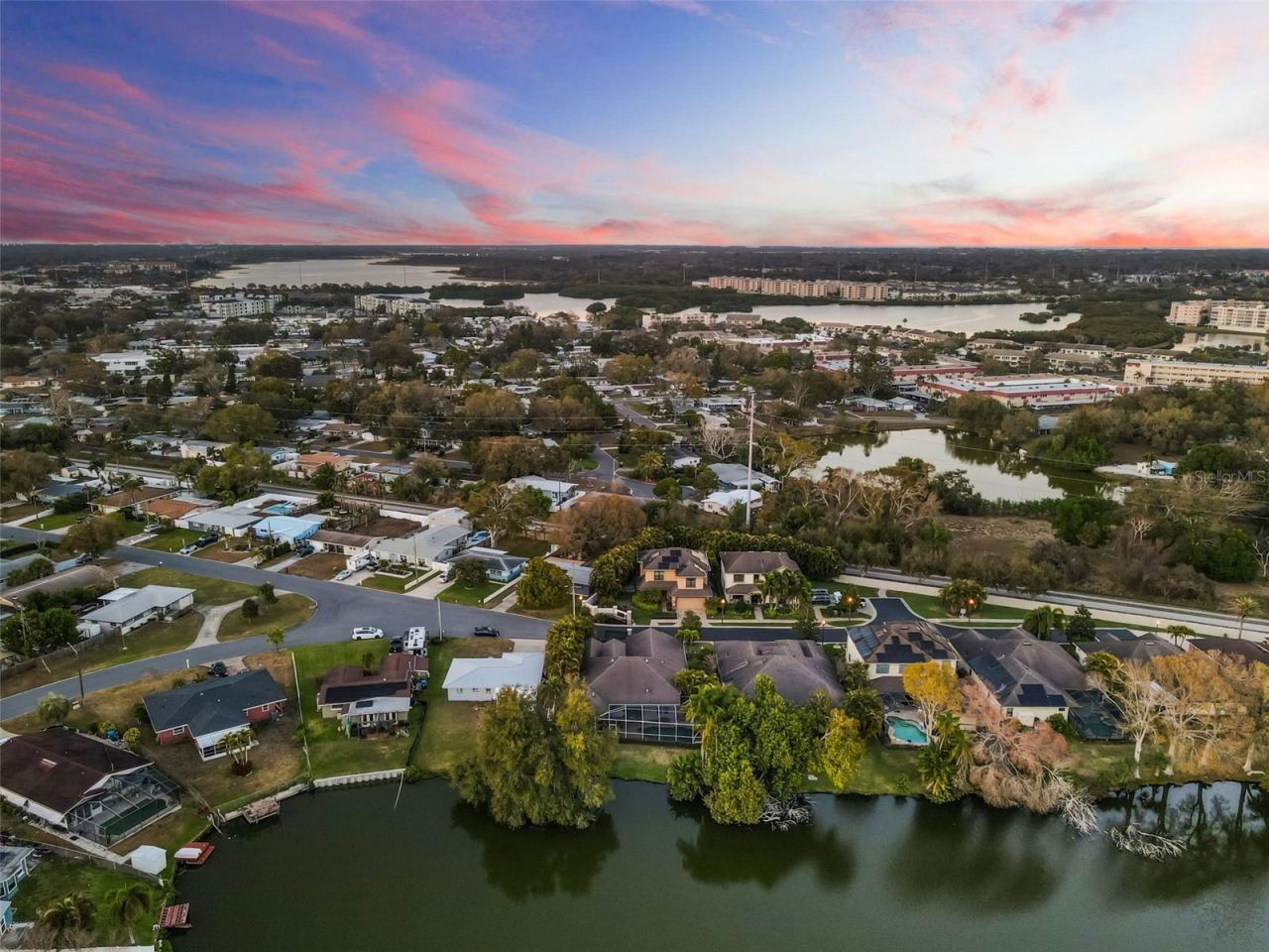 10274 Blossom Trail, Seminole, FL 33772 Photo