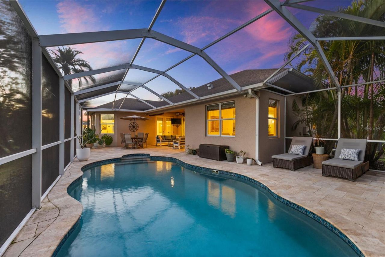 10274 Blossom Trail, Seminole, FL 33772 Photo