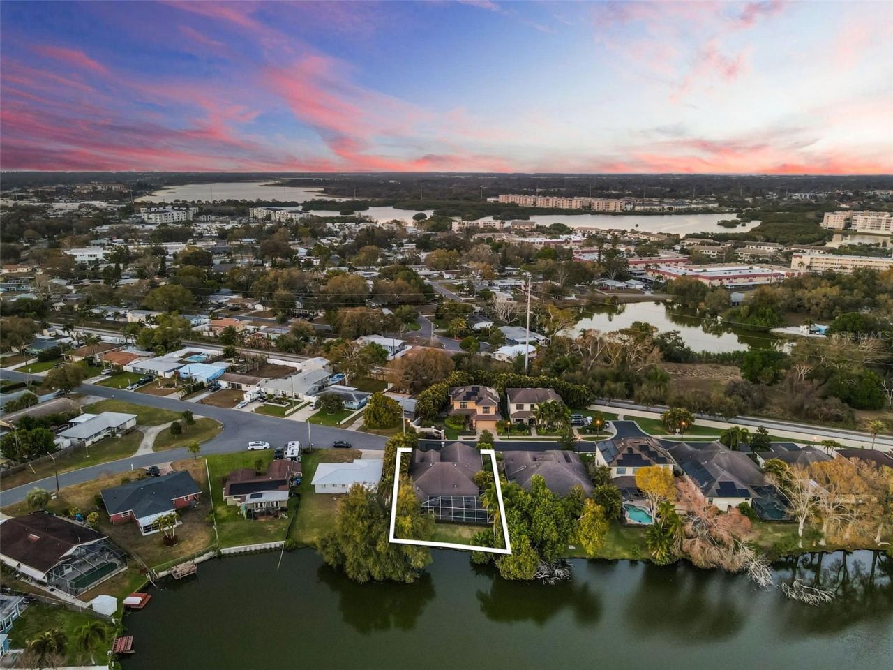 10274 Blossom Trail, Seminole, FL 33772 Photo