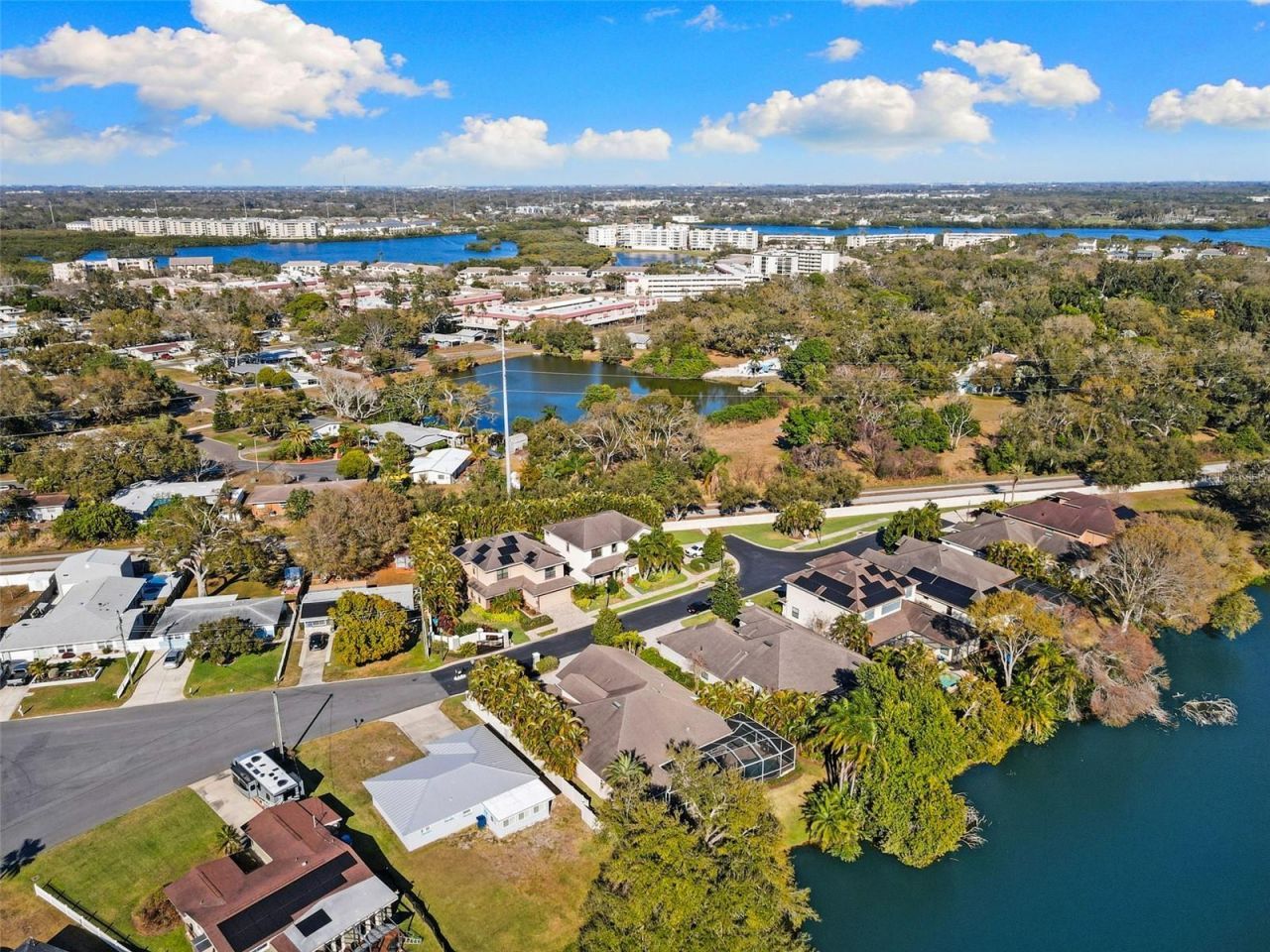 10274 Blossom Trail, Seminole, FL 33772 Photo