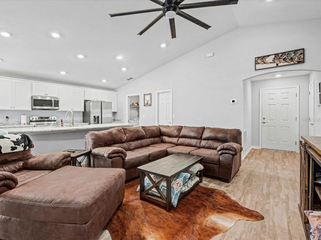 1330 Mezzavalle Way , Auburndale, FL 33823 Photo