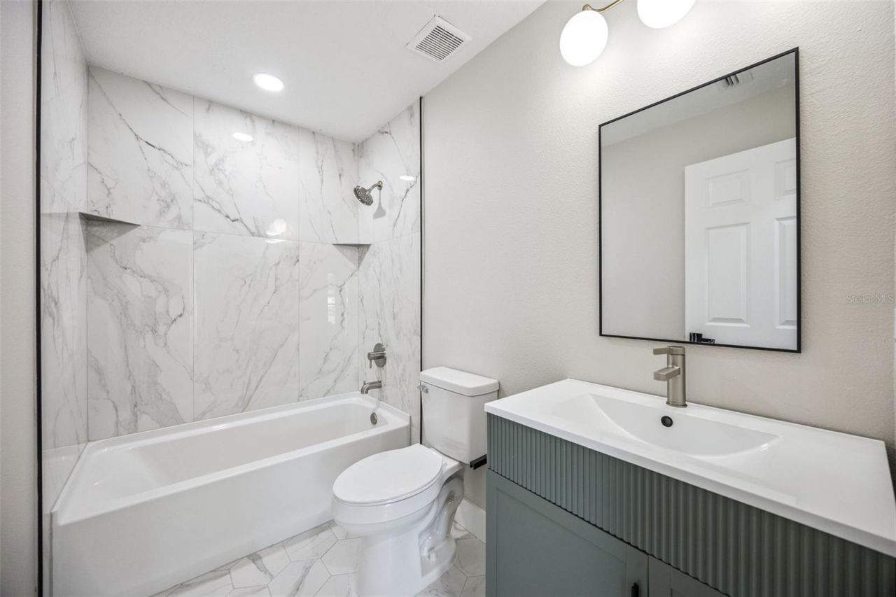 1634 Wind Willow Road, Belle Isle, FL 32809 Photo