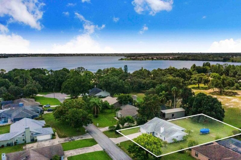 910 Liberty Lane, Auburndale, FL 33823 Photo