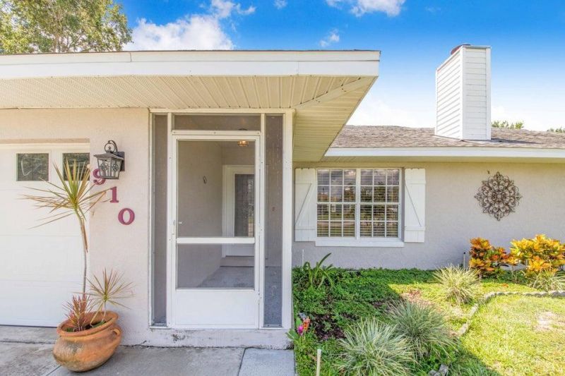 910 Liberty Lane, Auburndale, FL 33823 Photo