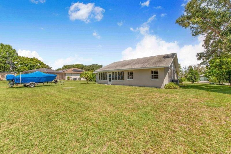 910 Liberty Lane, Auburndale, FL 33823 Photo