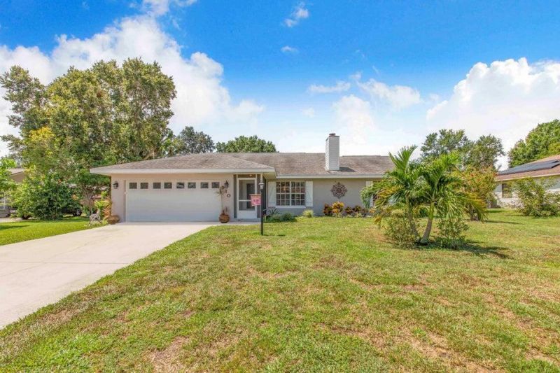 910 Liberty Lane, Auburndale, FL 33823 Photo