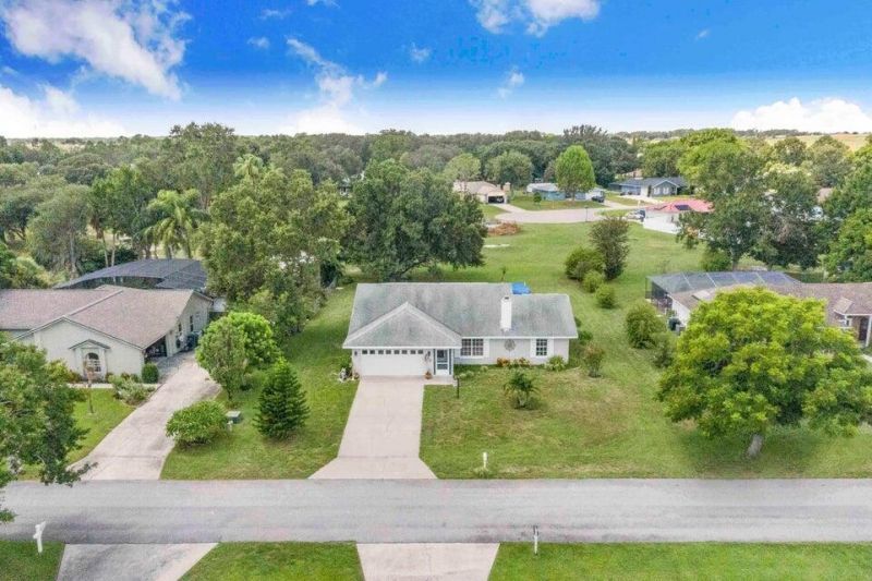 910 Liberty Lane, Auburndale, FL 33823 Photo