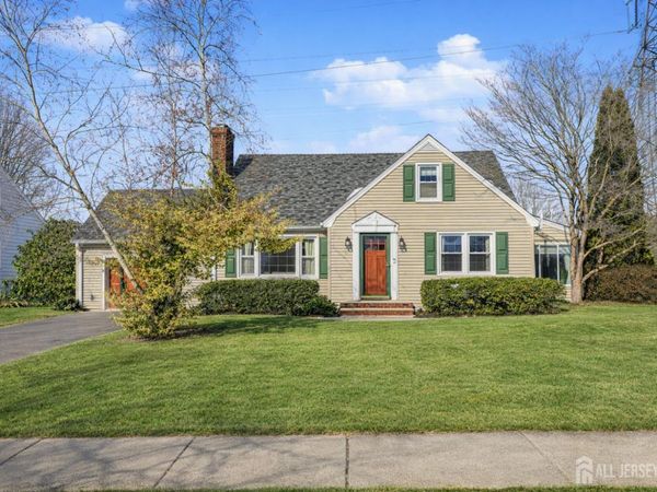 125 Garretson Circle, Milltown, NJ 08850