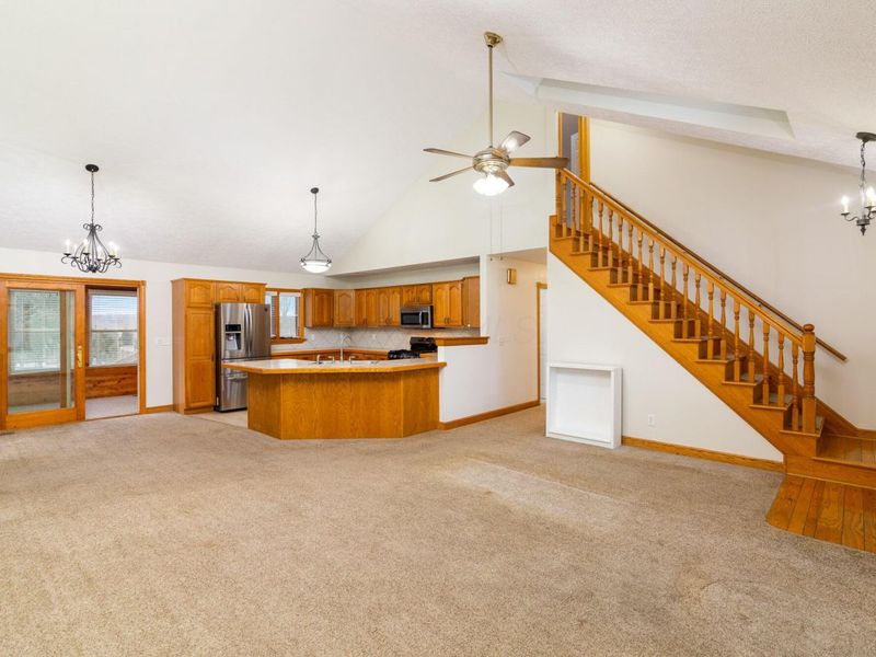 7641 Kinney Road, Mount Vernon, OH 43050 Photo 3