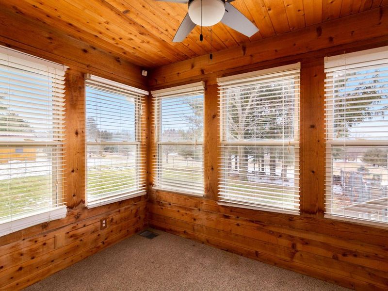 7641 Kinney Road, Mount Vernon, OH 43050 Photo 9