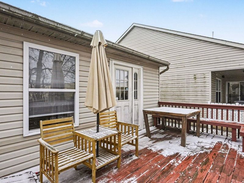 793 Crevis Lane, Columbus, OH 43228 Photo 14