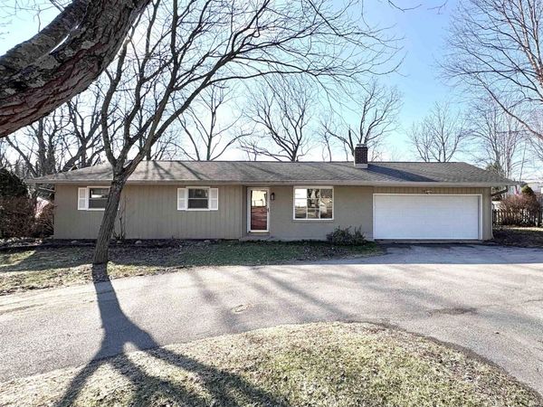 4225 N Brookwood Drive, Bloomington, IN 47404