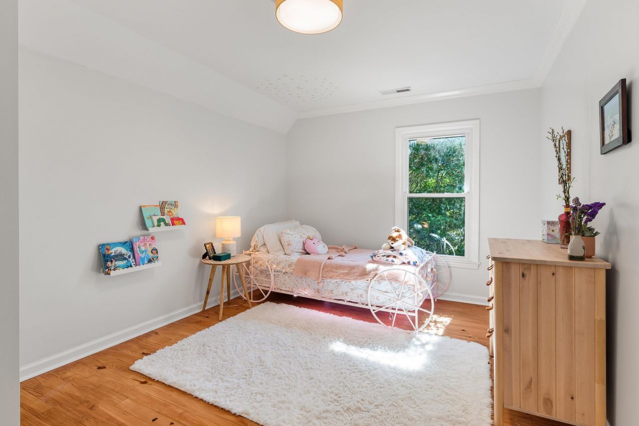 1198 Ambling Way Photo 27