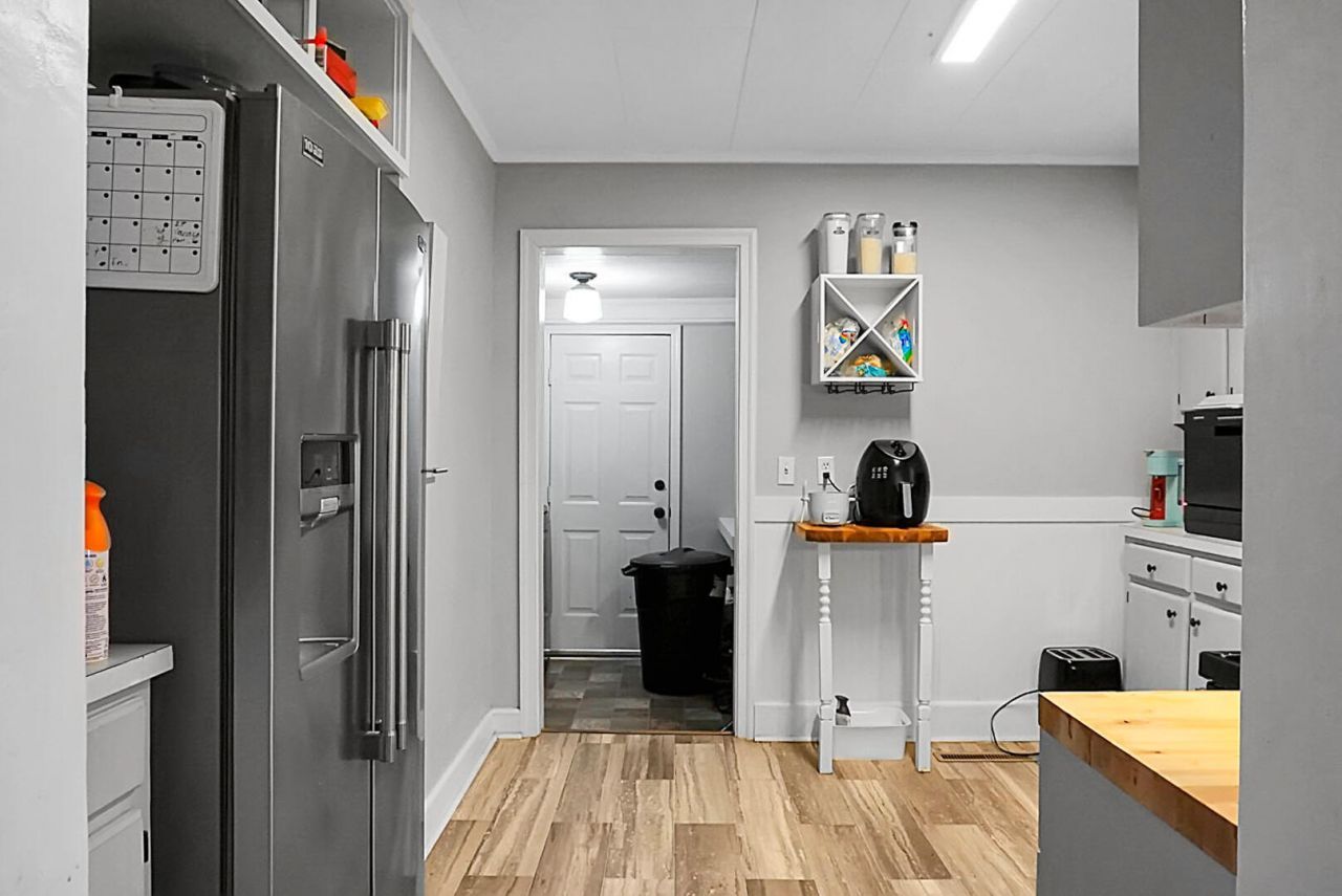 305 Forest Circle Photo 14