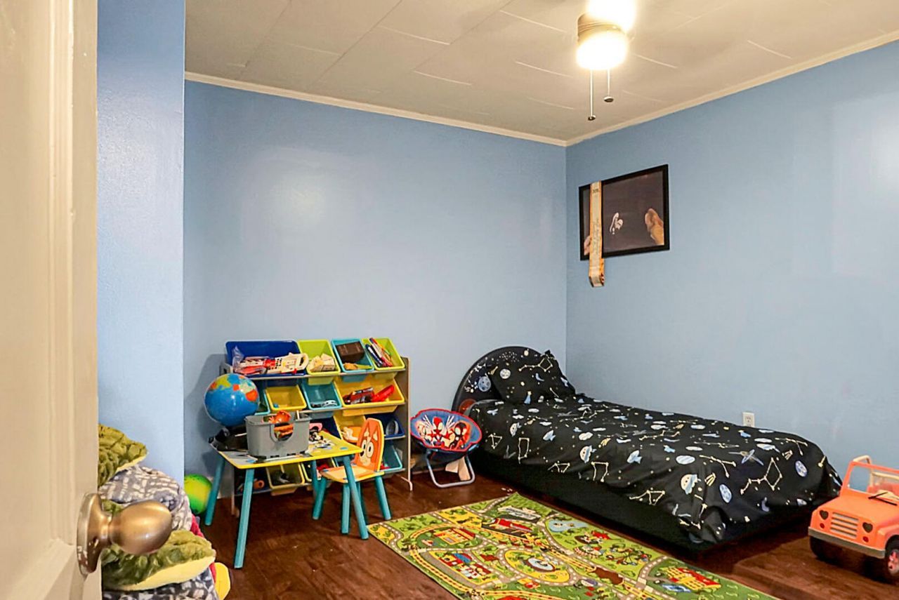 305 Forest Circle Photo 23