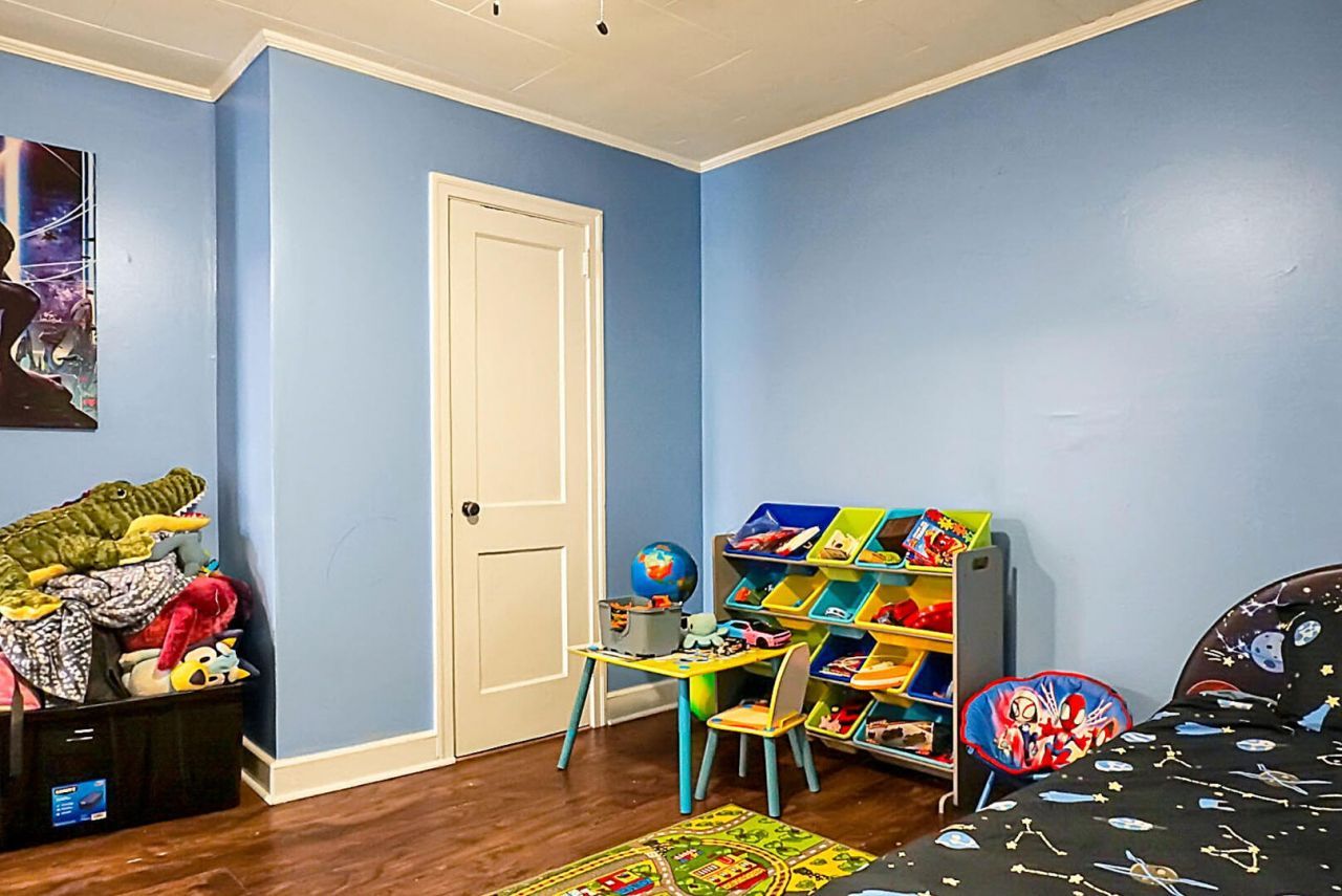 305 Forest Circle Photo 24