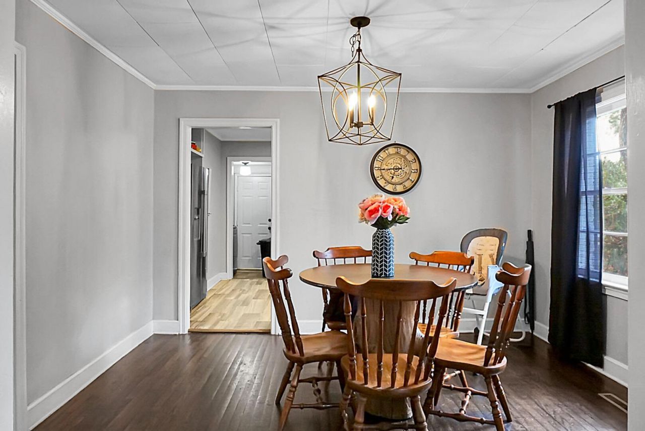 305 Forest Circle Photo 7