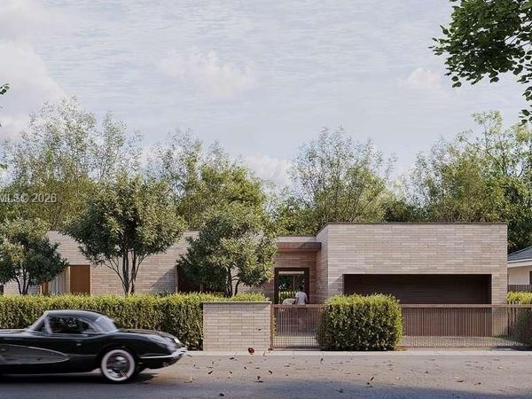 72 W Shore Dr W, Miami, FL 33133